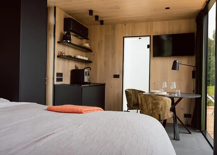 Cr X Oeoed X Rae Golf דירה