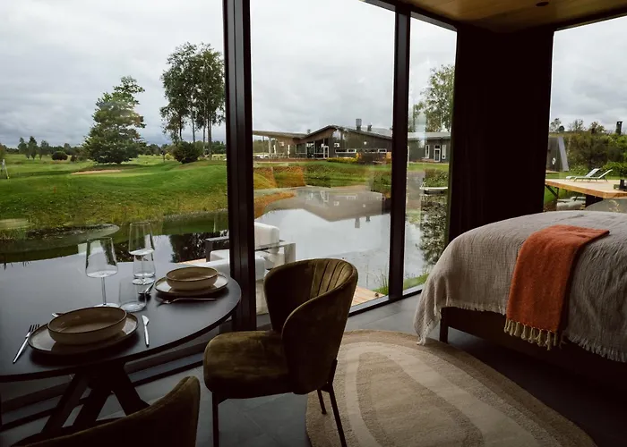 Cr X Oeoed X Rae Golf